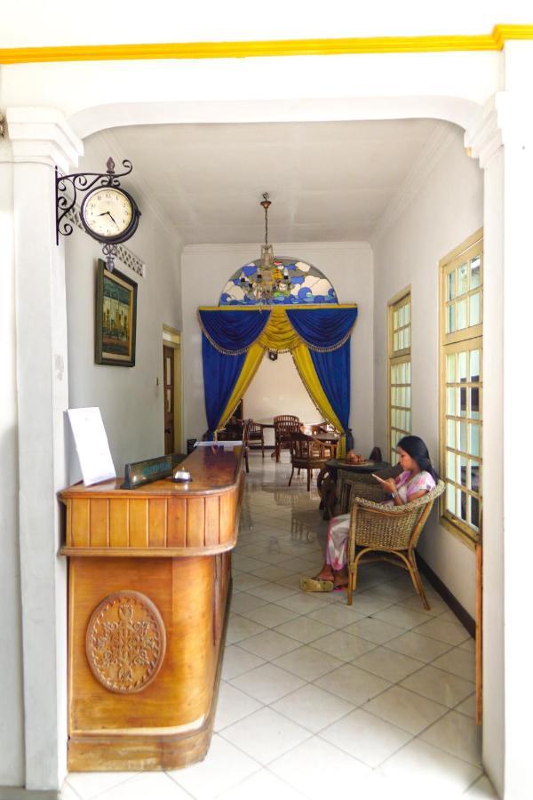 Hotel Tulips Yogyakarta Exteriér fotografie