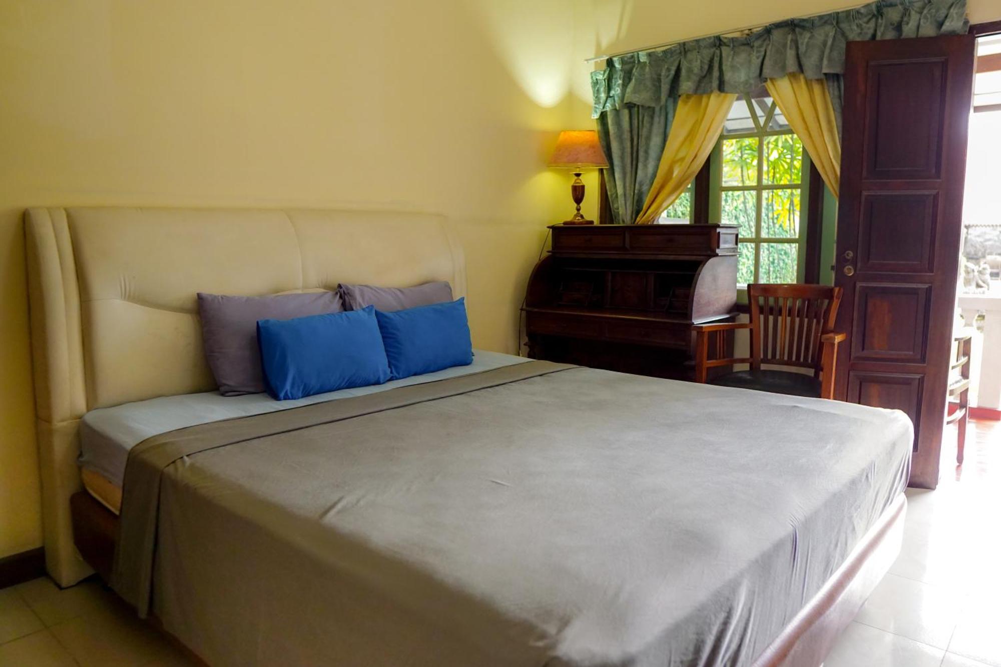 Hotel Tulips Yogyakarta Exteriér fotografie